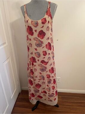 Banana Republic Blush Maxi Dress with Red Floral Print. Size Medium